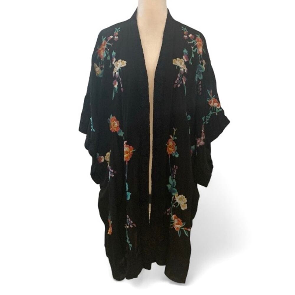 Johnny Was Calla Embroidered Kimono Black Floral Size L Boho Luxe